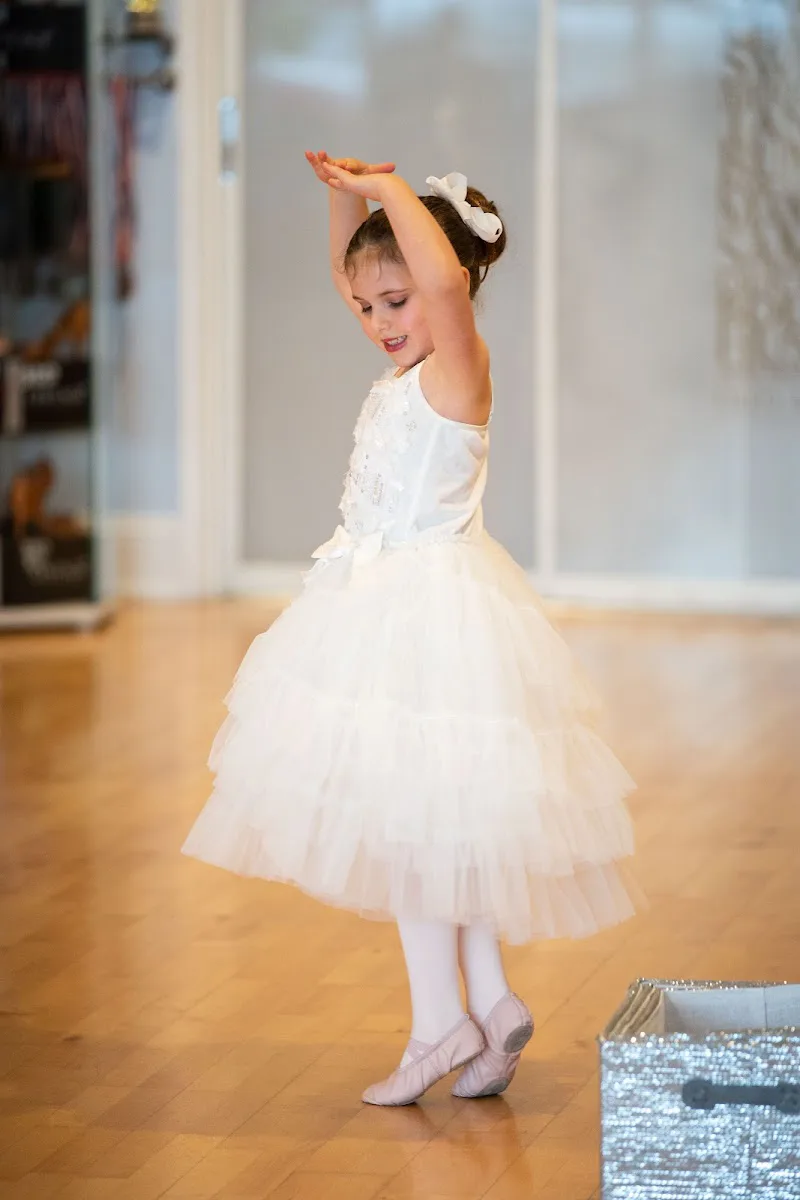 Milla Dance Fit Studio - Dance Studio in Bay Harbor Islands, Florida