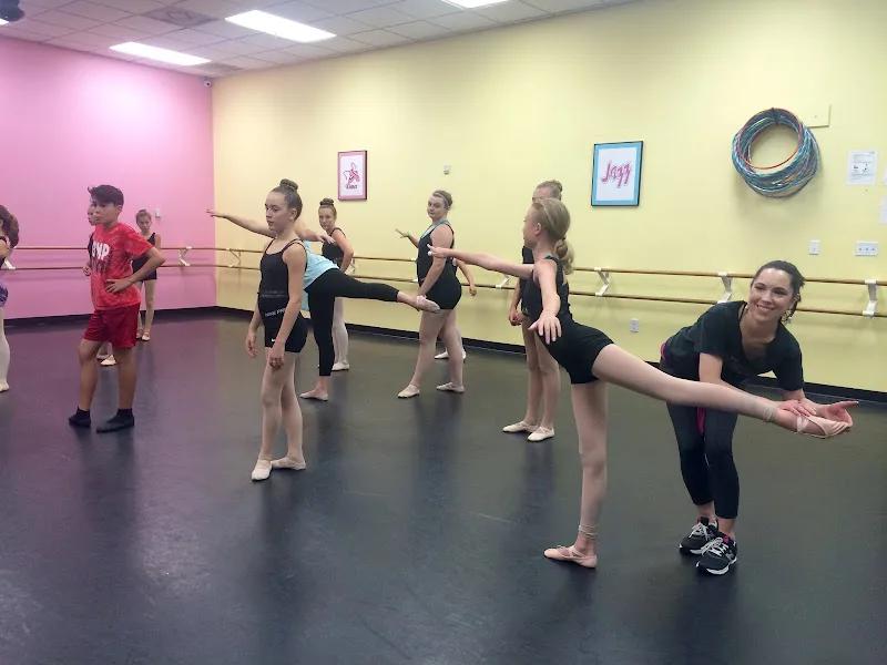 Jump Dance Company - Dance Studio in Bradenton, Florida