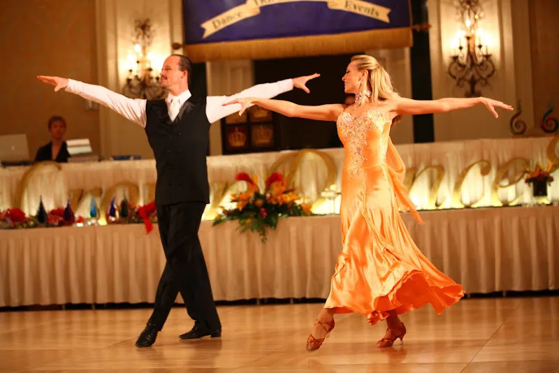 Live2Dance - Ballroom Dancing Lessons - Dance Studio in Nashville, Tennessee