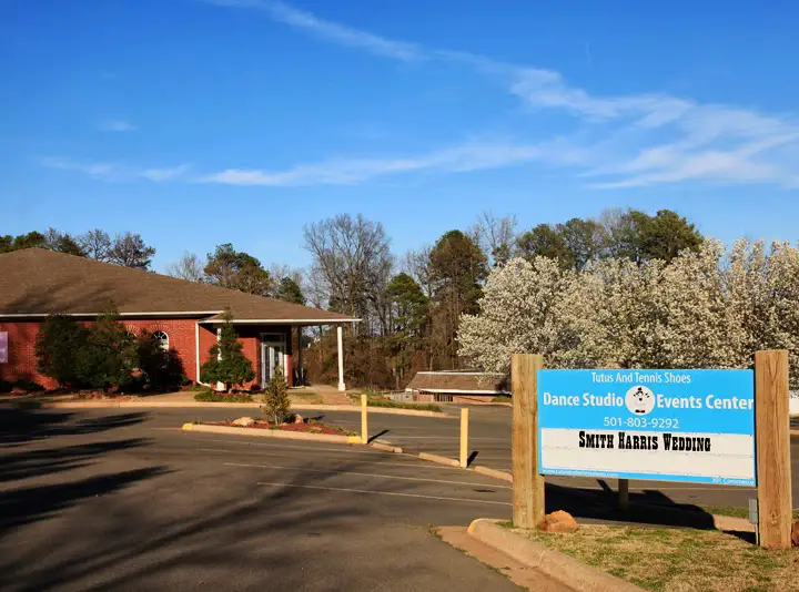 Tutus and Tennis Shoes Dance Studio - Dance Studio in Maumelle, Arkansas