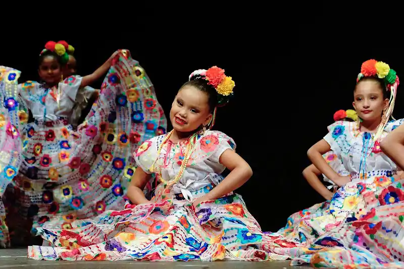 Viva Performing Arts Center - Dance Studio in Tucson, Arizona