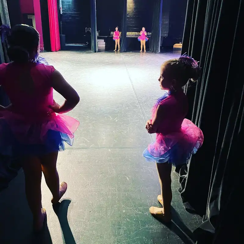 Encore Dance Wellington - Dance Studio in Wellington, Kansas