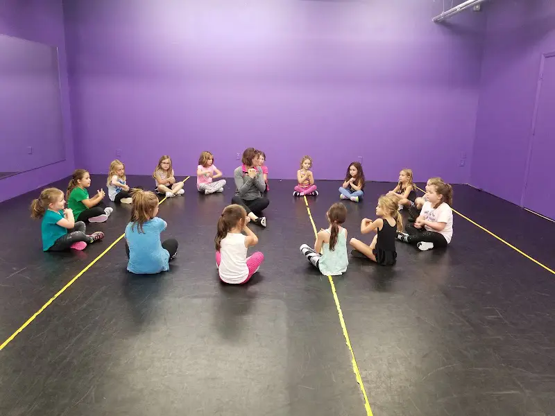 Grooves Unlimited Dance Studio - Dance Studio in Livingston, New Jersey