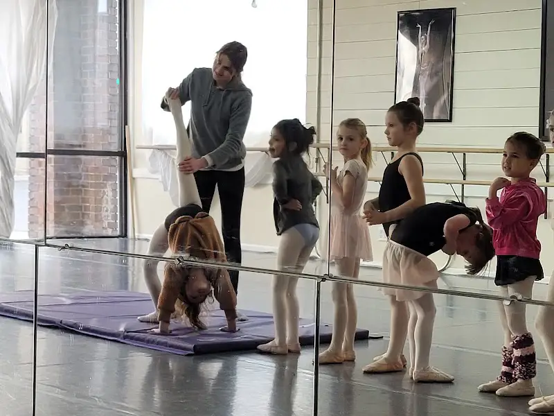 Pittsburg Ballet - Dance Studio in Pittsburg, Kansas