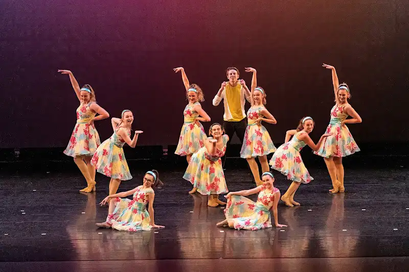 Dance Connection - Dance Studio in Grayslake, Illinois