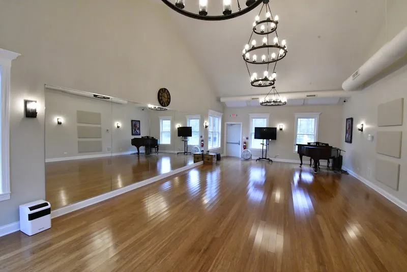 Fred Astaire Dance Studios - Dance Studio in Long Grove, Illinois