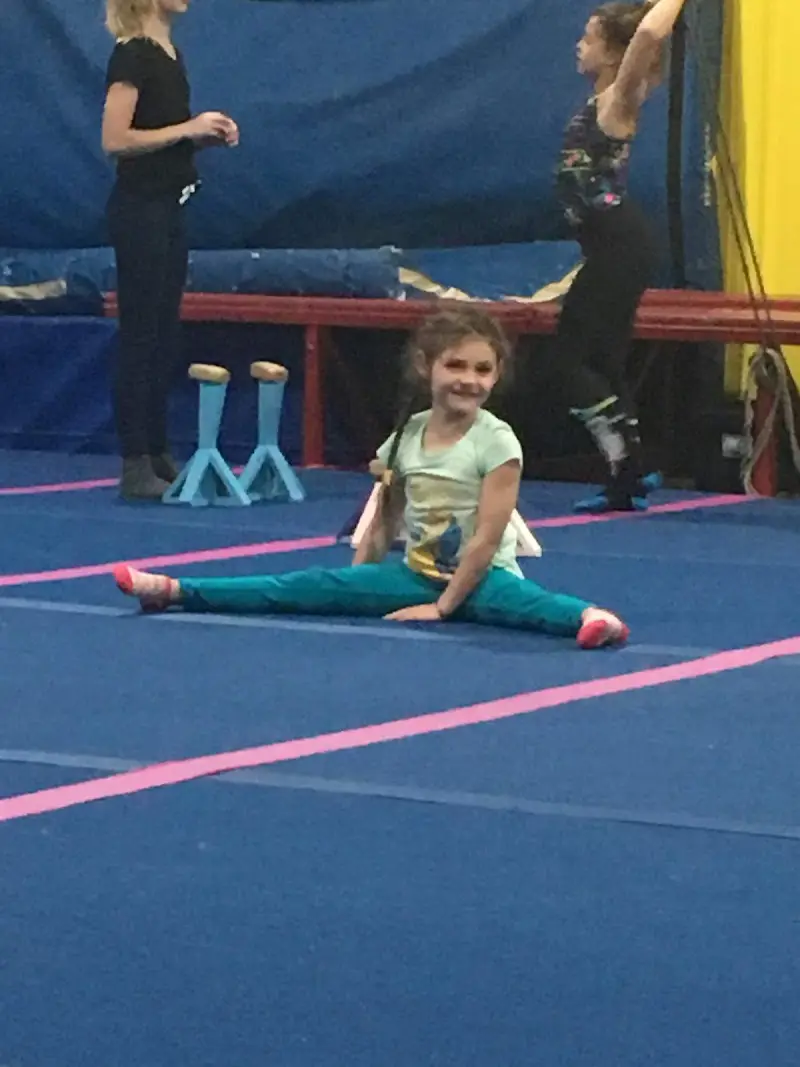 Ronda's Elite Dance*Tumble*Cheer*Acro Center - Dance Studio in Lee's Summit, Missouri