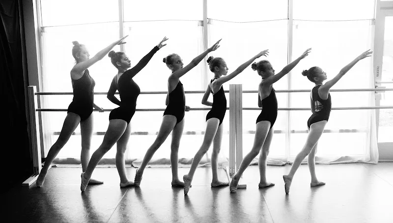 Studio Dansu - Dance Studio in Madison, Wisconsin