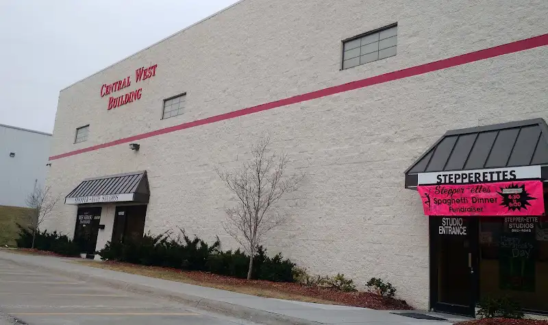 Stepper-ettes Baton & Dance - Dance Studio in La Vista, Nebraska