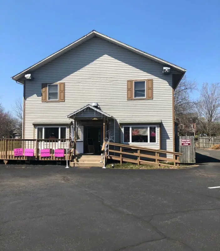 Stars Studios - Dance Studio in Plumsteadville, Pennsylvania