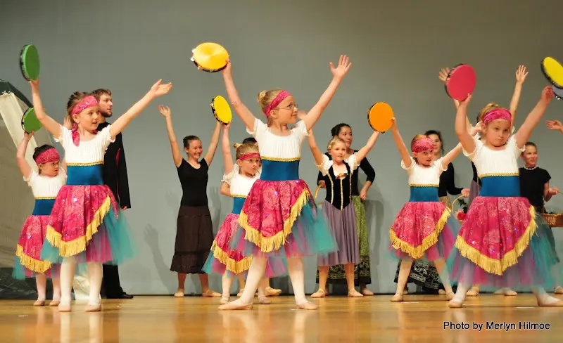 Hosanna Dance Studio - Dance Studio in Fort Pierre, South Dakota
