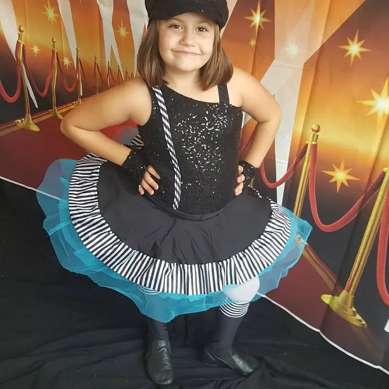 Reach the Stars Dance - Dance Studio in Clatskanie, Oregon