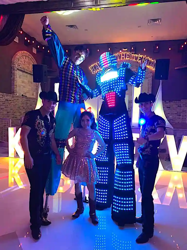 Ikonik Dance Studio - Dance Studio in McAllen, Texas