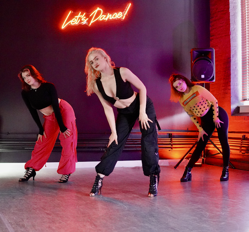 Pumps & Pirouettes - Dance Studio in Manchester, New Hampshire