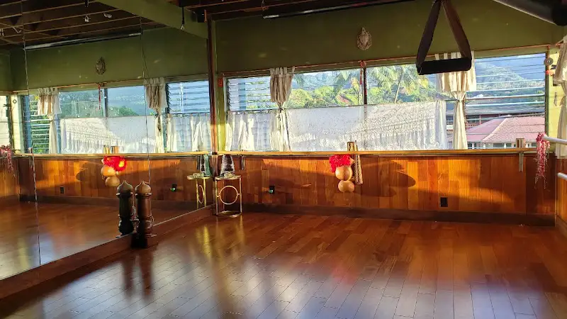 Aò Arts & Culture Kauaì ~ Danse Arts Yoga Academie - Dance Studio in Hanalei, Hawaii