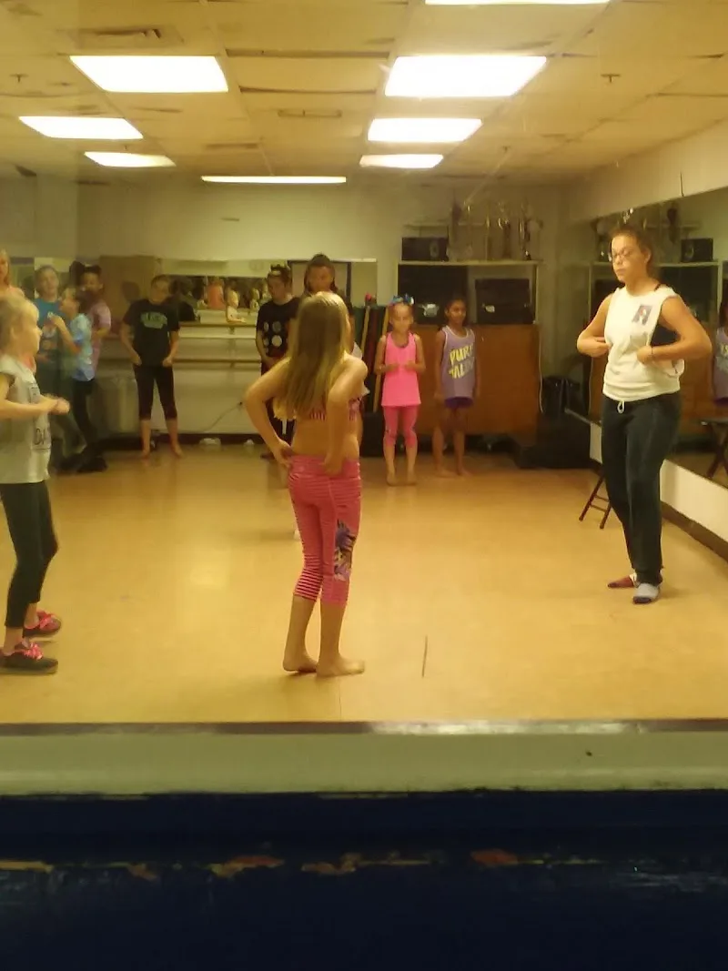 Susan Ina Dance Studio - Dance Studio in Linthicum Heights, Maryland