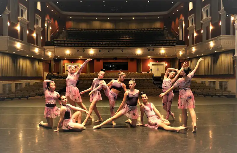 El alma de la luna Dance Academy - Dance Studio in Charlotte, North Carolina