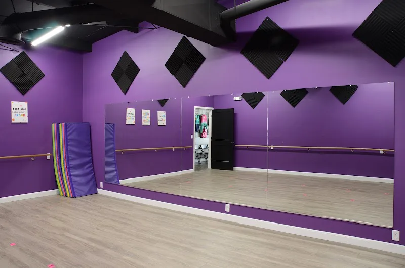Miss Kailey's Dance Studio - Dance Studio in Murray, Kentucky