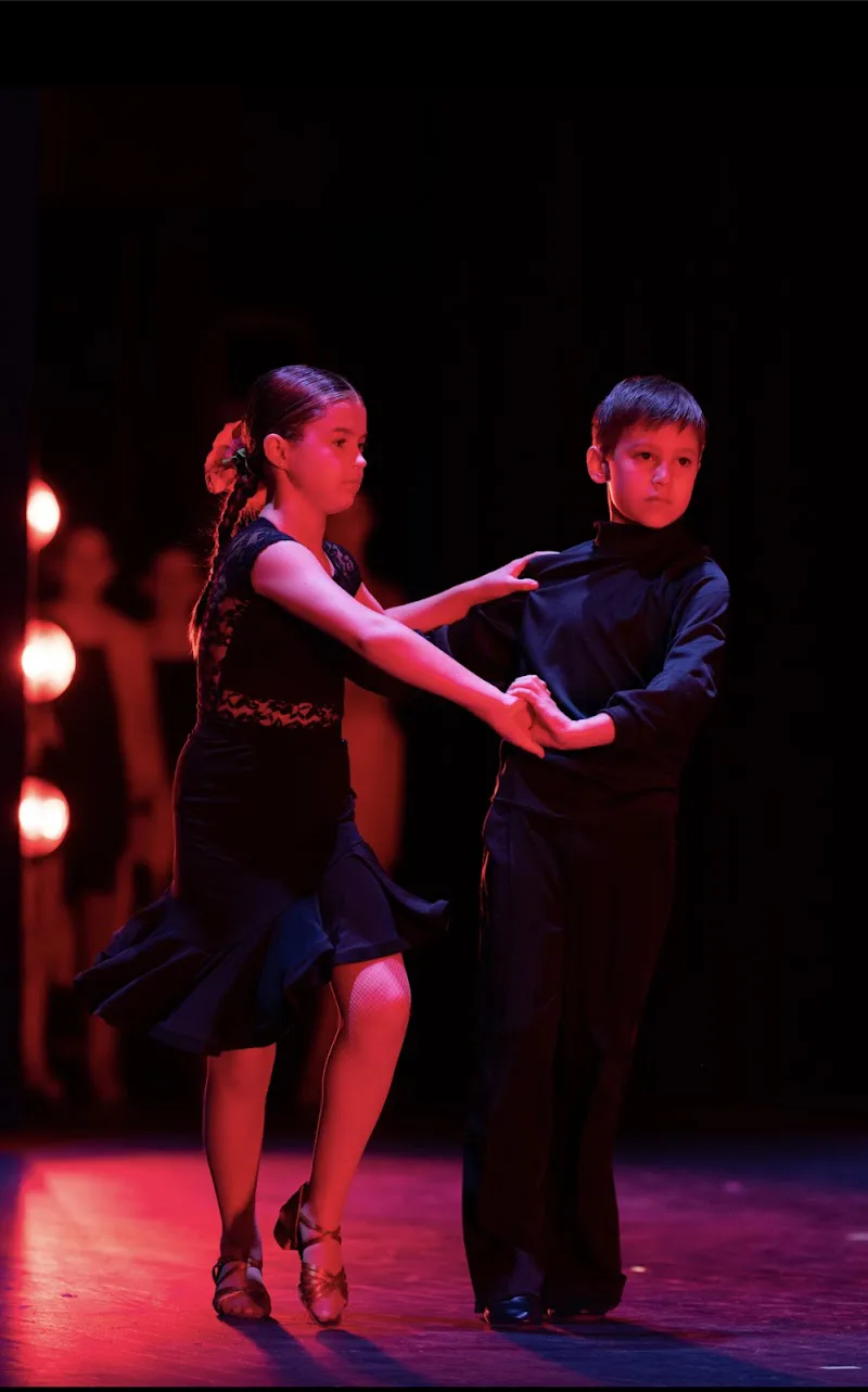 DanceDuo Studio - Dance Studio in Willowbrook, Illinois