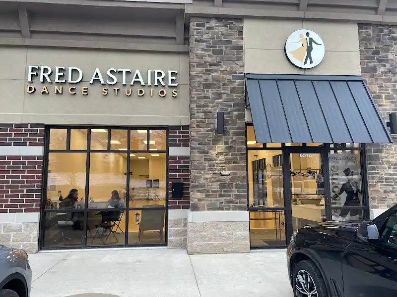 Fred Astaire Dance Studios -Fort Wayne Southwest - Dance Studio in Fort Wayne, Indiana