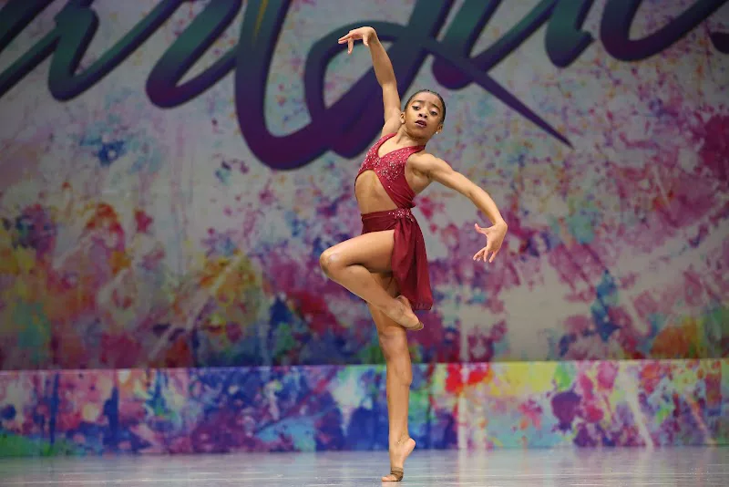 Emma Mae's SunRays Studios - Dance Studio in Chicago, Illinois