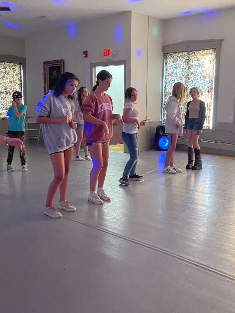 Fitzgerald Performing Arts - Dance Studio in Southbridge, Massachusetts