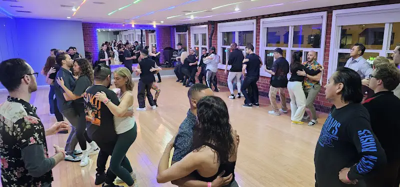 Dancer University - Dance Studio in Los Angeles, California