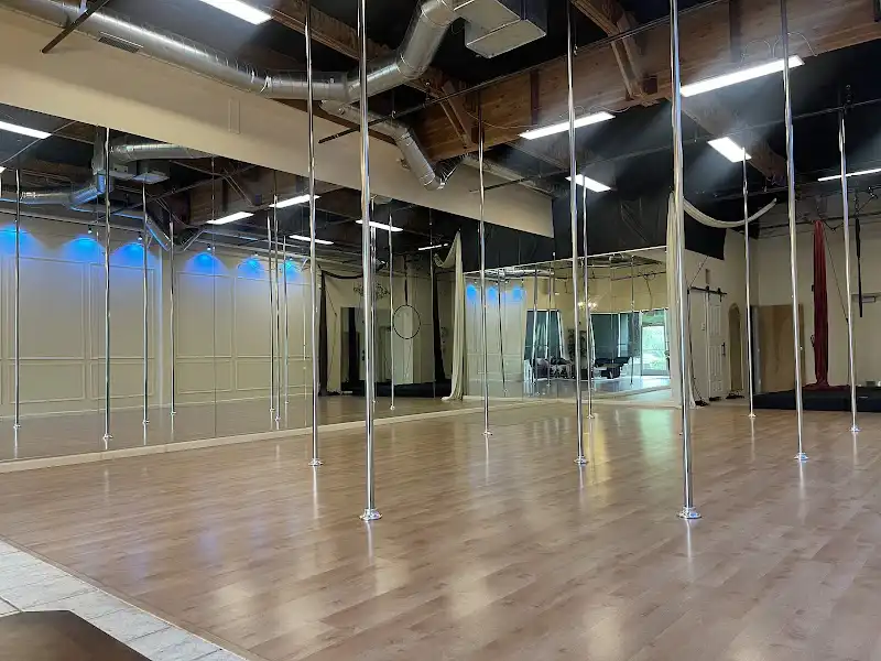 Monarch Pole Dance - Dance Studio in Folsom, California